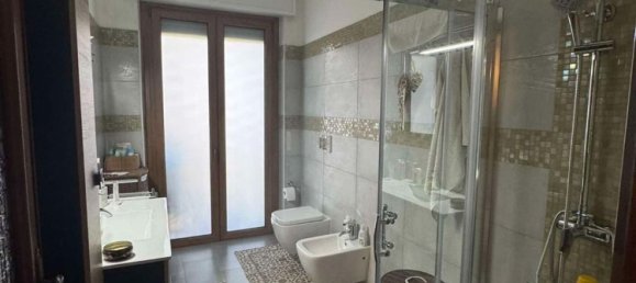 5 Schlafzimmer Villa in Mede, Italy, Nr. 365662 16