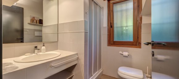 Вилла с 10 спальнями в Тавернерио, Италия № 361915 24