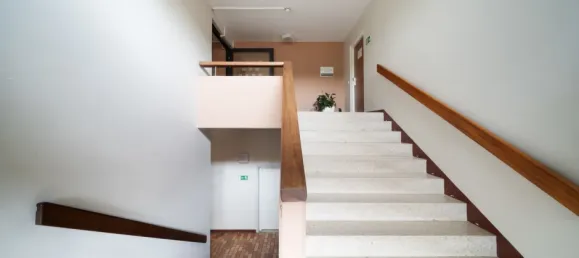 Офис с 6 комнатами в Штутгарт, Германия № 96704 13