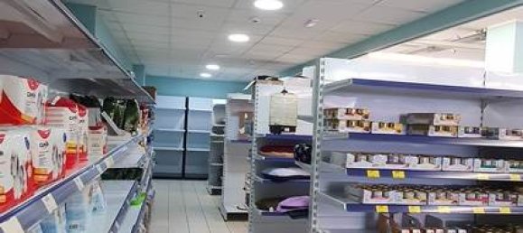 1غرفة عقار تجاري في Varese, Italy رقم 360415 8