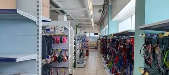 1غرفة عقار تجاري في Varese, Italy رقم 360415 15