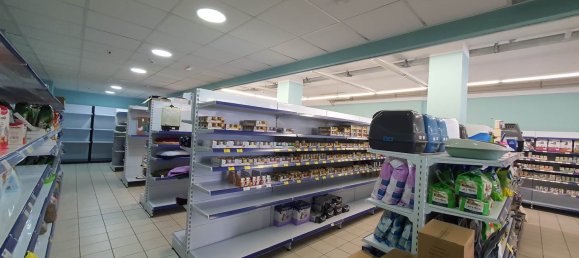 1غرفة عقار تجاري في Varese, Italy رقم 360415 14