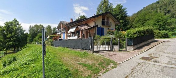 2 rooms Apartment in Cuveglio, Italy No. 5423 3