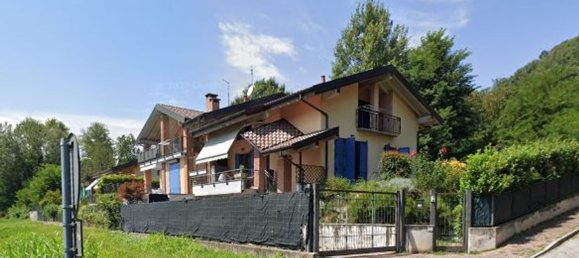 2 rooms Apartment in Cuveglio, Italy No. 5423 2