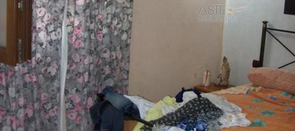 11 rooms House in Aprilia, Italy No. 229305 7