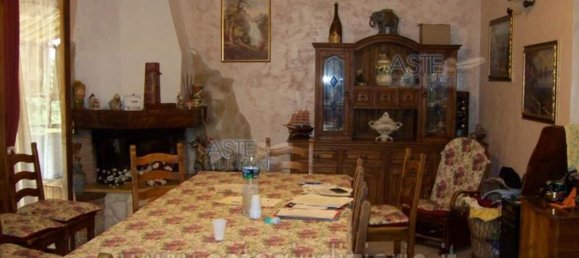 11 rooms House in Aprilia, Italy No. 229305 10