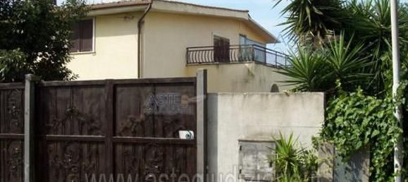 11 rooms House in Aprilia, Italy No. 229305 34