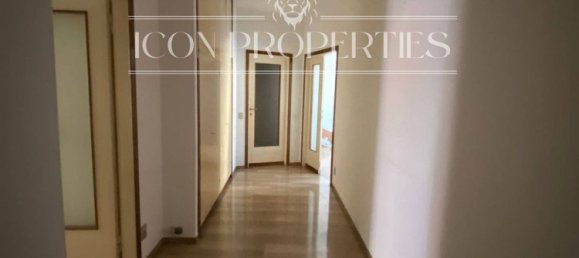 3 rooms Apartment in Milan, Italy No. 243372 7