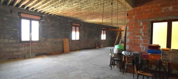 6 rooms Duplex in Cuglieri, Italy No. 288613 12