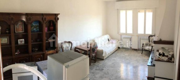 3 bedrooms Villa in Masi Torello, Italy No. 250815 2
