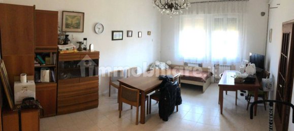 3 bedrooms Villa in Masi Torello, Italy No. 250815 12