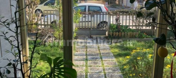 3 bedrooms Villa in Masi Torello, Italy No. 250815 15