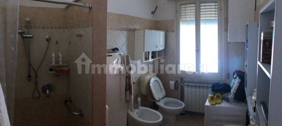 3 bedrooms Villa in Masi Torello, Italy No. 250815 18