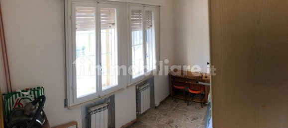 3 bedrooms Villa in Masi Torello, Italy No. 250815 6