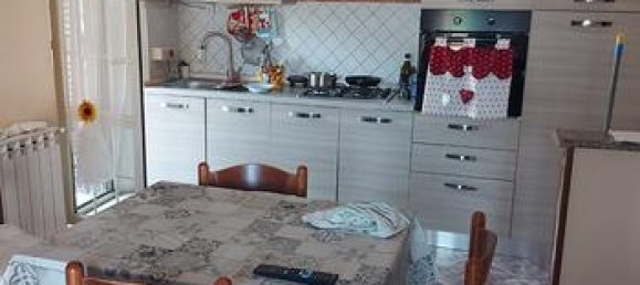 4 rooms Apartment in Rome, Italy No. 296022 4