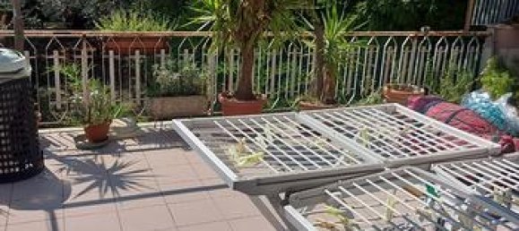 4 rooms Apartment in Rome, Italy No. 296022 2