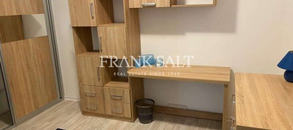 Квартира с 3 спальнями в Свийи, Мальта № 9783 5