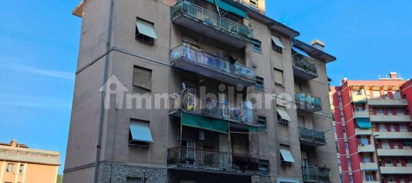 3 bedrooms Apartment in Genoa, Italy No. 313379 17