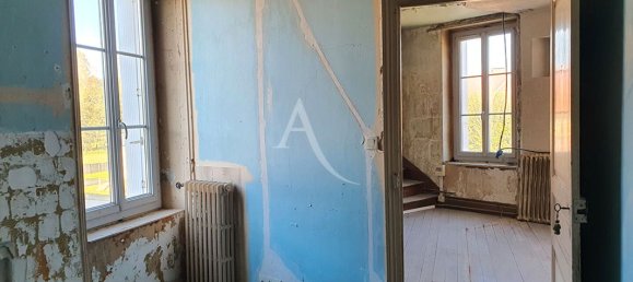 5 bedrooms House in Indre, France No. 253415 11