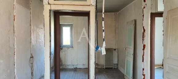 5 bedrooms House in Indre, France No. 253415 14