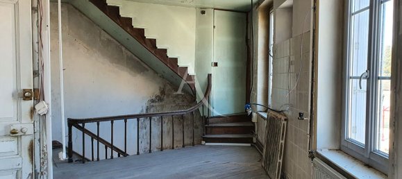 5 bedrooms House in Indre, France No. 253415 9