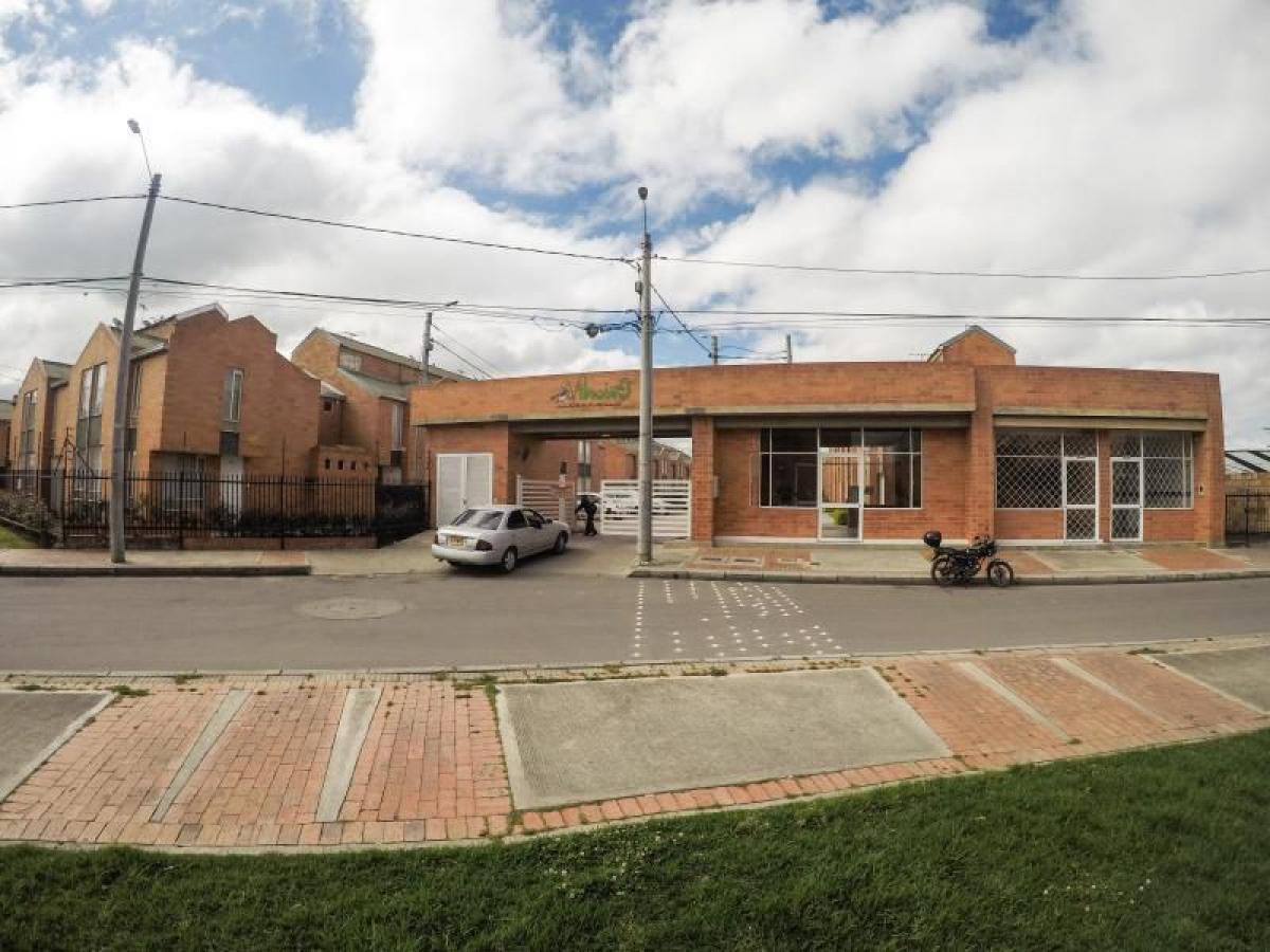 4 غرف نوم منزل في Cundinamarca, Colombia رقم 2558