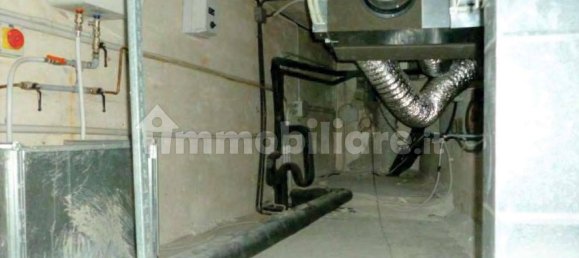 132m² Commercial property in Barga, Italy No. 320886 5