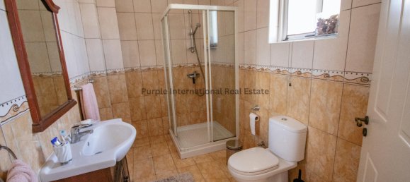 4 bedrooms Villa in Kiti, Cyprus No. 1007 5