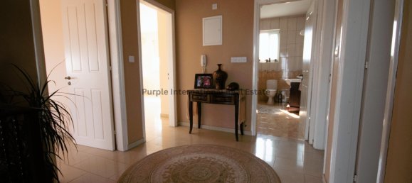 4 bedrooms Villa in Kiti, Cyprus No. 1007 8