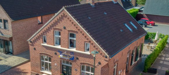 2 bedrooms Building in Leer, Germany No. 194482 2