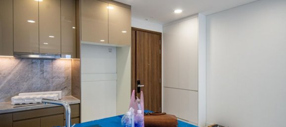 2 bedrooms Apartment in District 10, Vietnam No. 17521 12