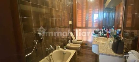 2 Schlafzimmer Wohnung in Piacenza, Italy, Nr. 123212 8