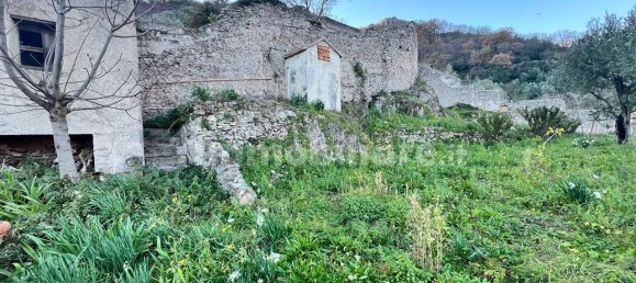 Дом с 3 спальнями в Джиффони Валле Пьяна, Италия № 29386 10