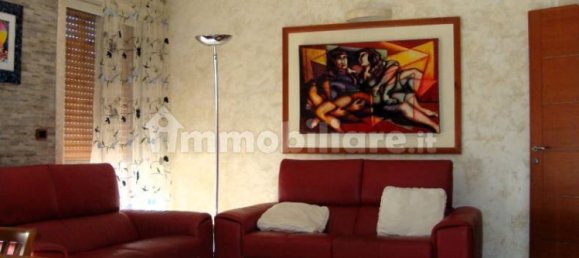 3 Schlafzimmer Wohnung in Bari, Italy, Nr. 335699 4