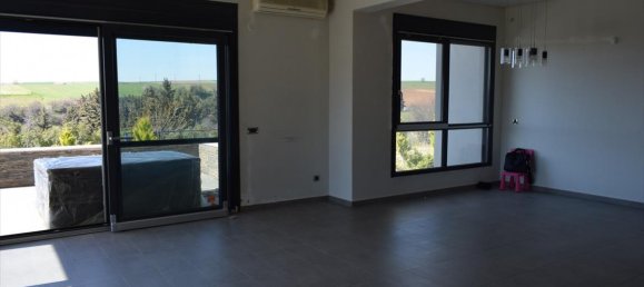 6 bedrooms Commercial property in Epanomi, Greece No. 5834 11