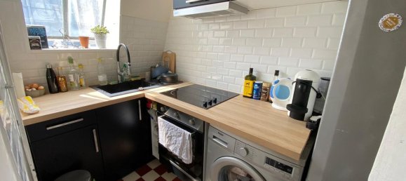 1 bedroom Apartment in Paris, France No. 324833 2