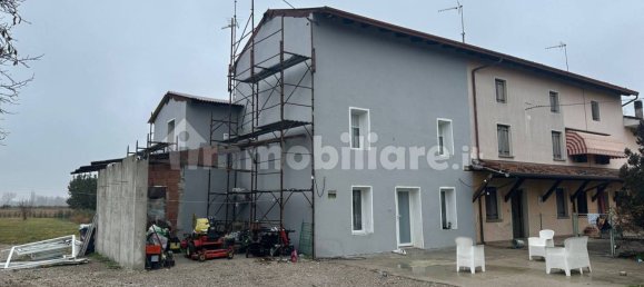 2 bedrooms House in Portogruaro, Italy No. 373429 14