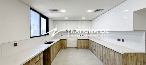 5 Schlafzimmer Villa in Abu Dhabi, UAE, Nr. 96924 15