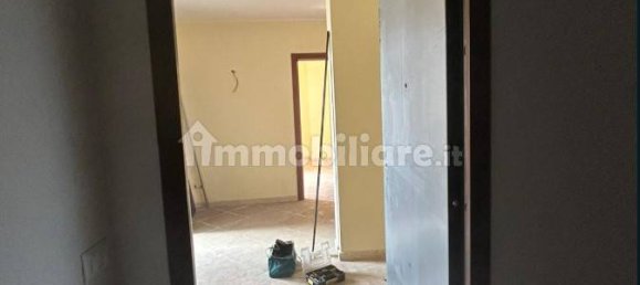 Apartamento de 2 dormitorios en Marcianise, Italy No. 7588 35