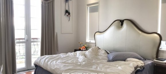 5 bedrooms Villa in Long Bien, Vietnam No. 929 8