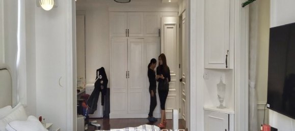 5 bedrooms Villa in Long Bien, Vietnam No. 929 13