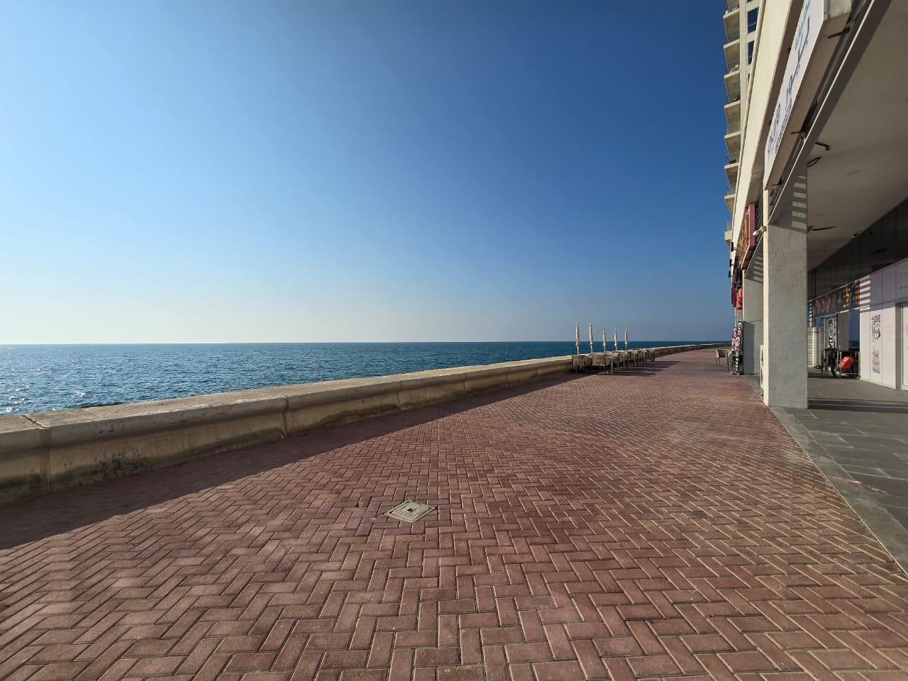 Laden in Al Marjan Island, UAE 93m², Nr. 107242