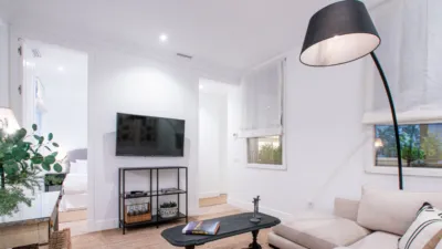 2 bedrooms Apartment in Madrid, Spain No. 139579