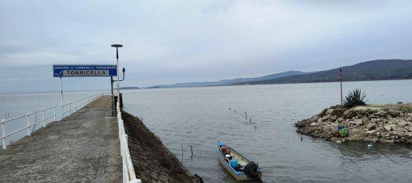 420m² Commercial property in Magione, Italy No. 69518 30