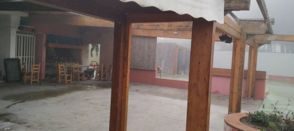 420m² Commercial property in Magione, Italy No. 69518 3