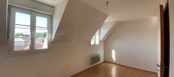 2 Schlafzimmer Doppelhaus in Bornel, France, Nr. 259523 3