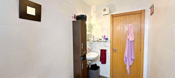 4 Schlafzimmer Haus in Bergondo, Spain, Nr. 46154 18