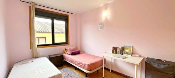 4 Schlafzimmer Haus in Bergondo, Spain, Nr. 46154 37