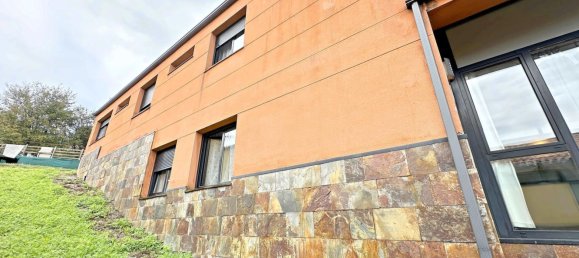 4 Schlafzimmer Haus in Bergondo, Spain, Nr. 46154 24