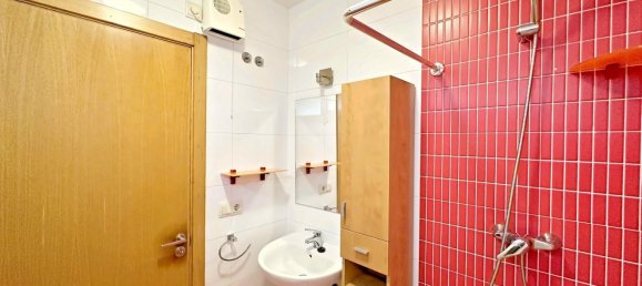 4 Schlafzimmer Haus in Bergondo, Spain, Nr. 46154 14